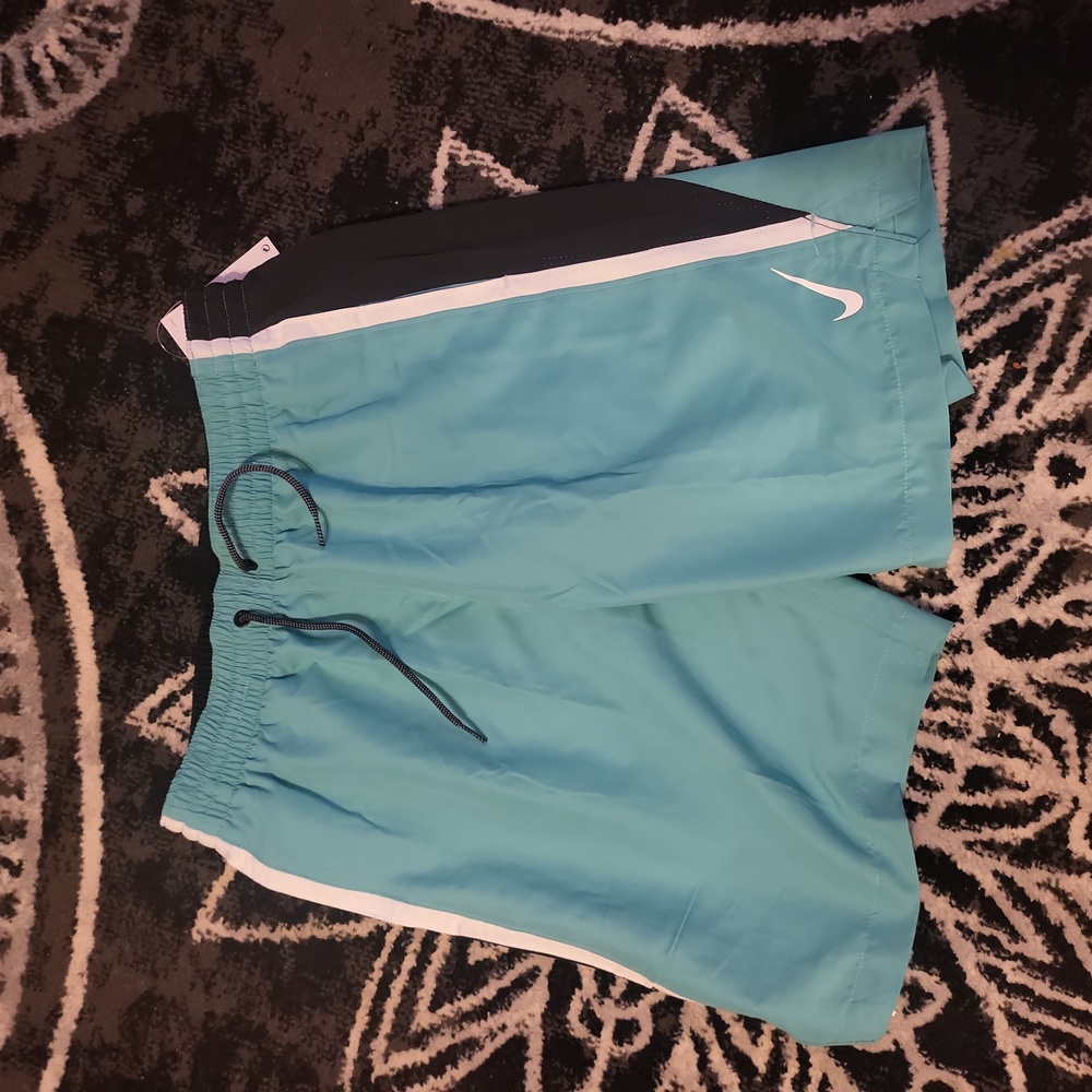 Mens new nike swim swimming shorts new with tags size medium retail 48.00